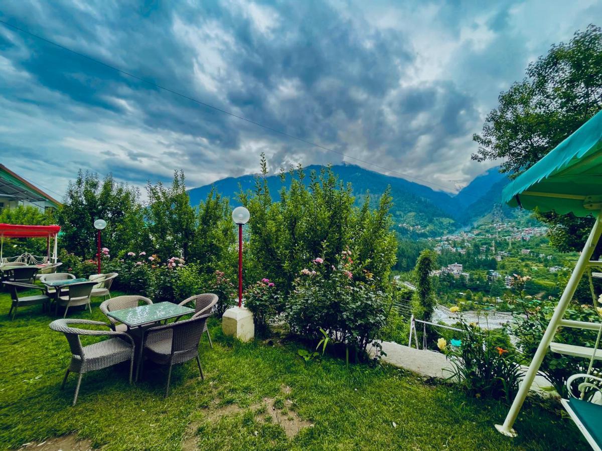 Naina Spring Resort, Manali - Away From City Hustle エクステリア 写真