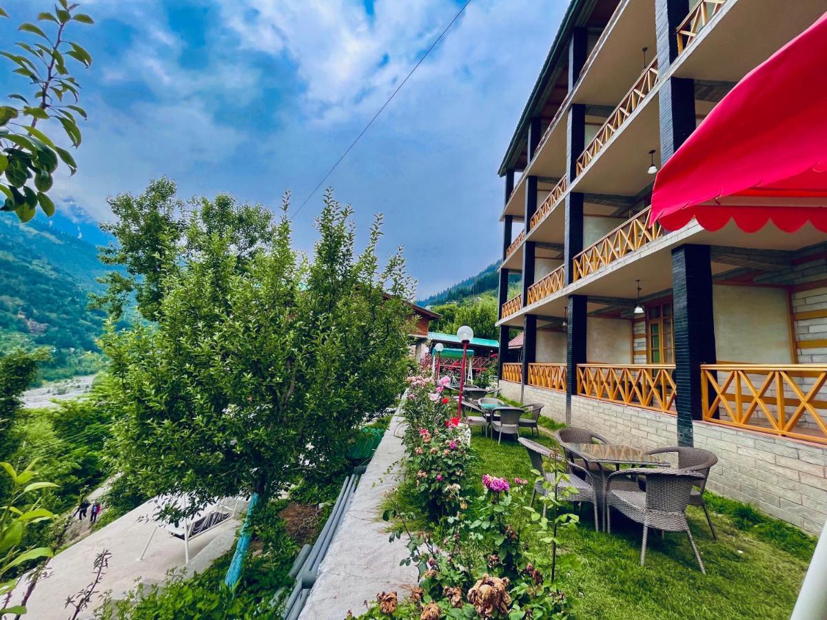 Naina Spring Resort, Manali - Away From City Hustle エクステリア 写真
